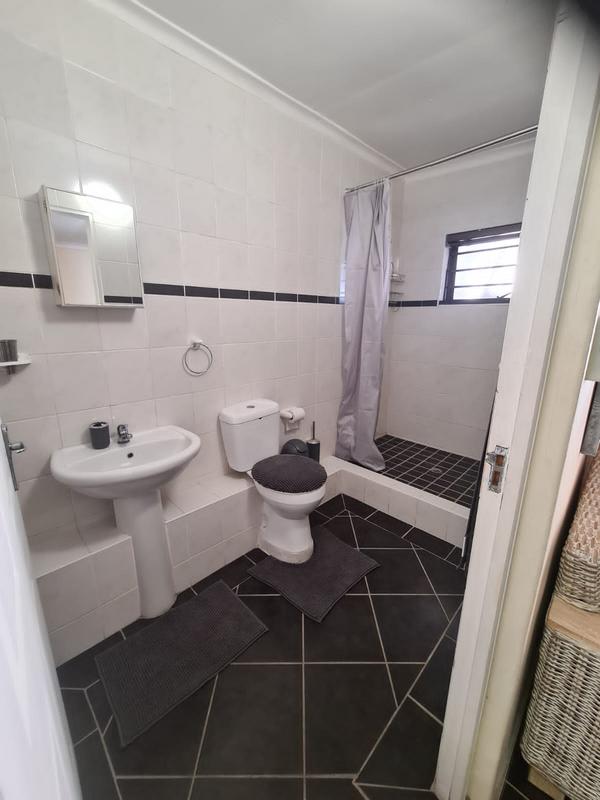 1 Bedroom Property for Sale in Duynefontein Western Cape